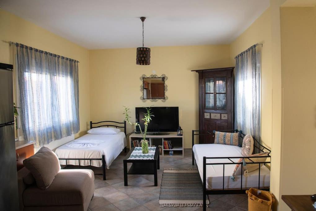 Μάνια Appartement Pythagóreion Buitenkant foto